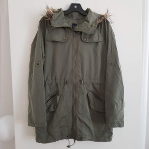 Saks Fifth Ave BLUE light olive color parka S